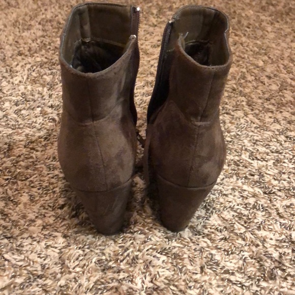 Brown wedge booties - Picture 3 of 3